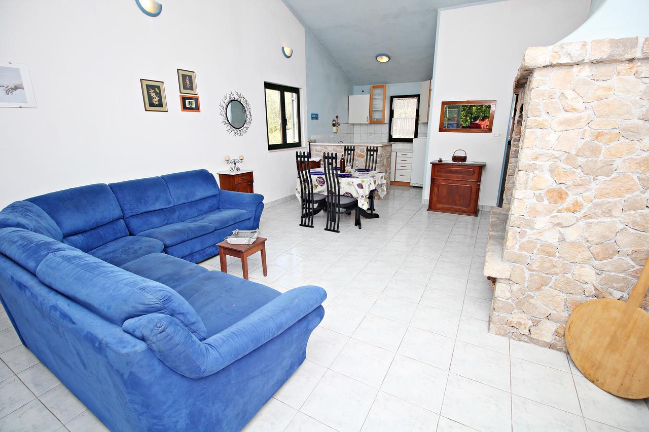 Guest House Beverin Sali Exterior foto