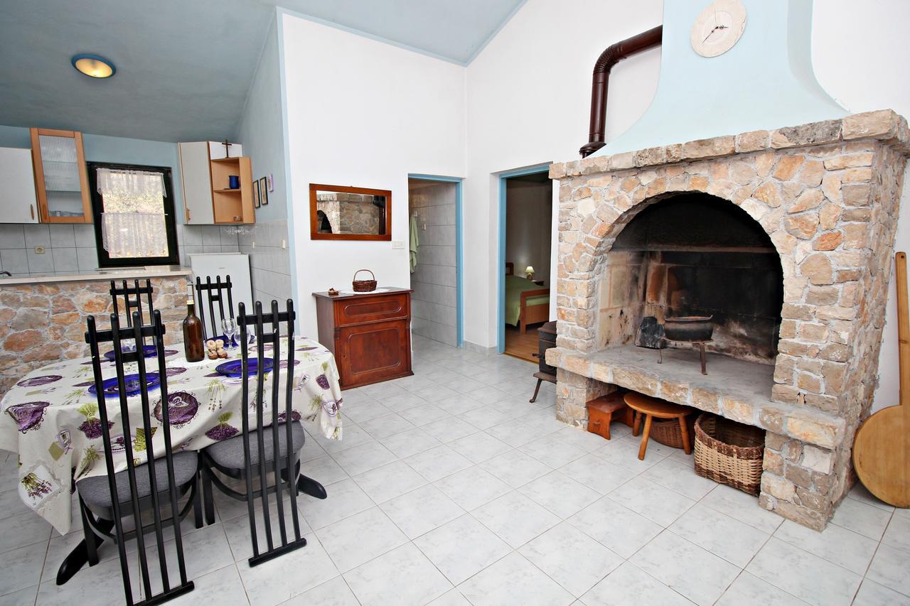 Guest House Beverin Sali Exterior foto