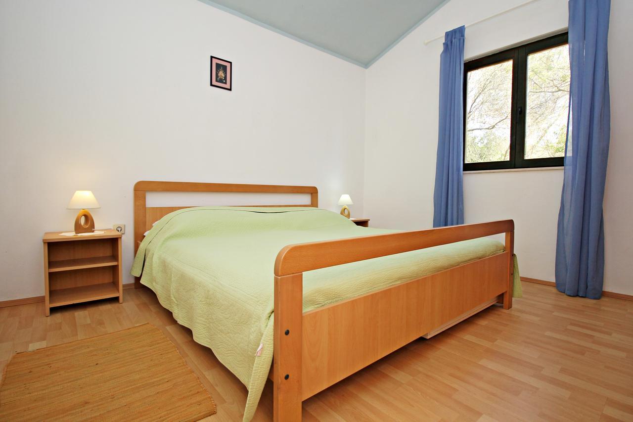 Guest House Beverin Sali Exterior foto